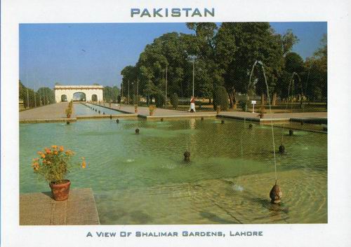 (image for) Pakistan Beautiful Postcard Shalimar Gardens Lahore