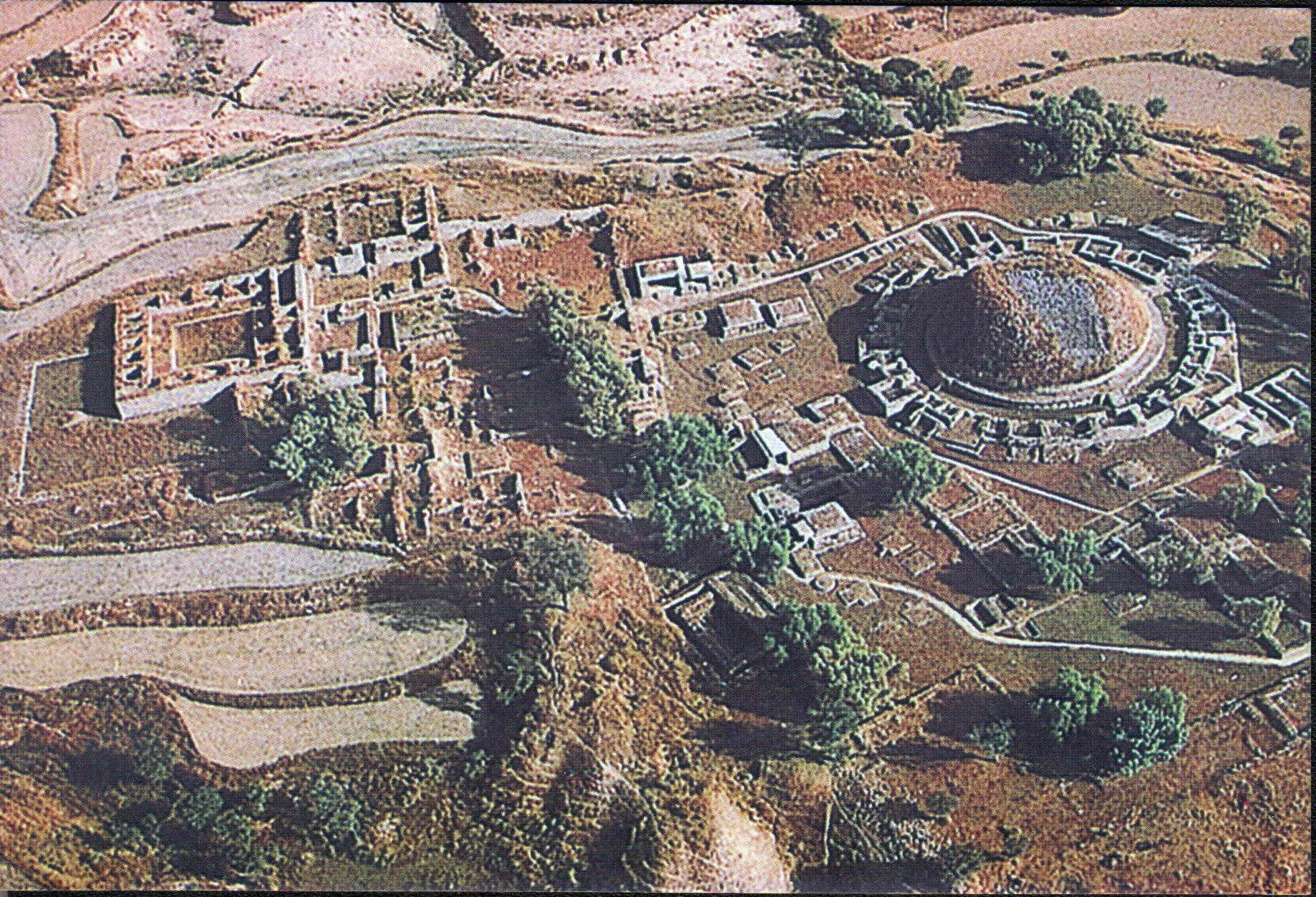 (image for) Pakistan Postcard Dharmajhika Buddist Stupa Taxila