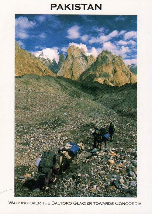 Pakistan Beautiful Postcard Walking Over The Baltoro Glacier (image for) Pakistan Beautiful Postcard Walking Over The Baltoro Glacier