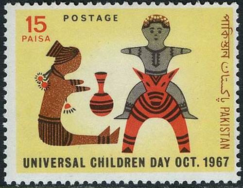 (image for) Pakistan Stamp 1967 Universal Children's Day