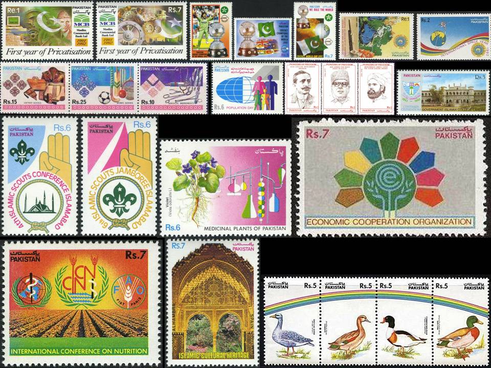 (image for) Pakistan Stamps 1992 Year Pack Cricket Hockey Badminton Football
